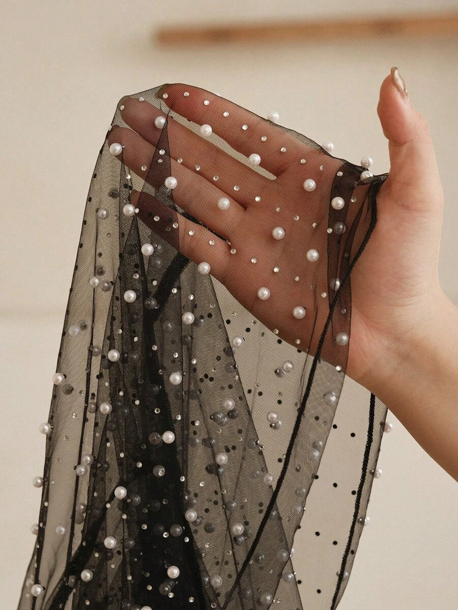 Top Tule com Aplicação de Strass e Peluciada